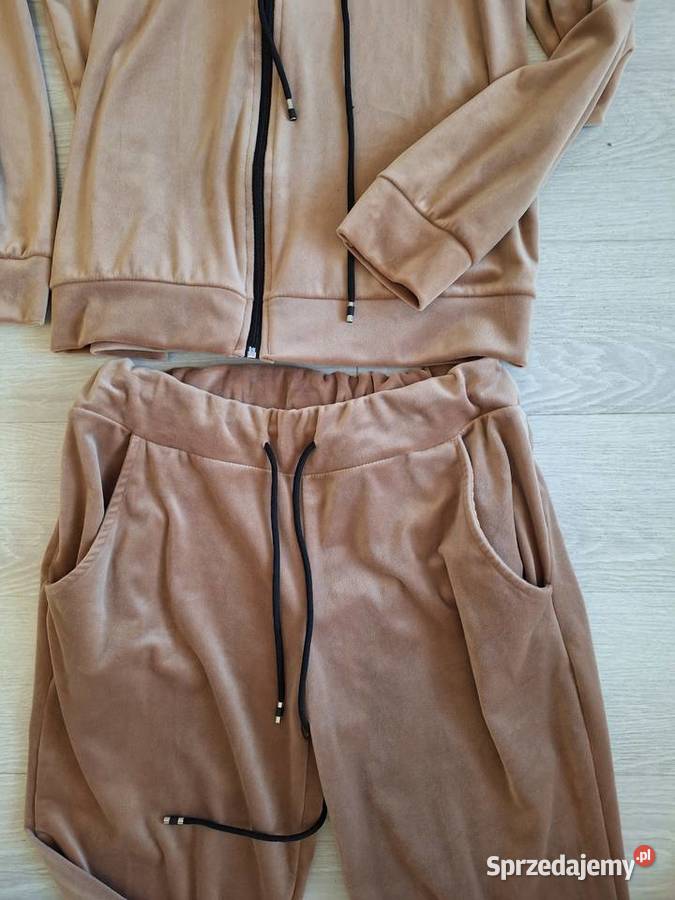 Welurowy dres damski r 36 Bydgoszcz