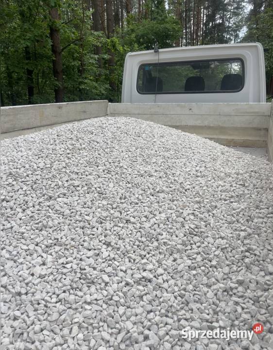 Białe Kruszywo Ogrodowe Grys Śmietankowy Kamień Otwock