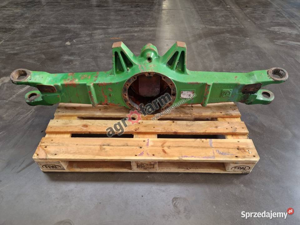 Obudowa przedniego mostu John Deere 4650 4450 sprzedam