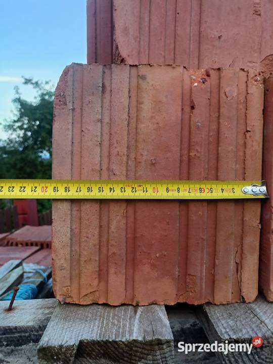 Sprzedam pustaki 3 sztuka 13 palet 80 na palecie Krosno sprzedam