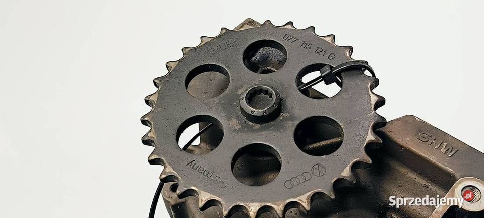 POMPA OLEJOWA AUDI A8 D3 077115105J osobowe Lipno