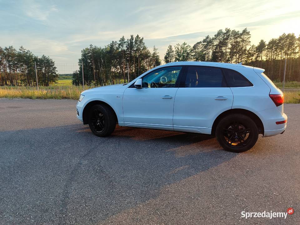 Sprzedam Audi Q5 Wiązowna