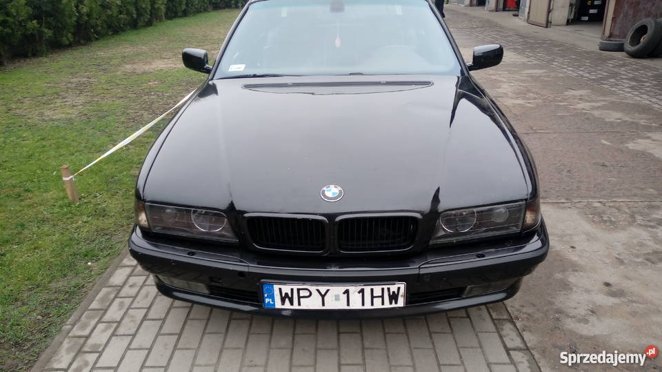 Sprzedam BMW e38 740i LPG Błaszki