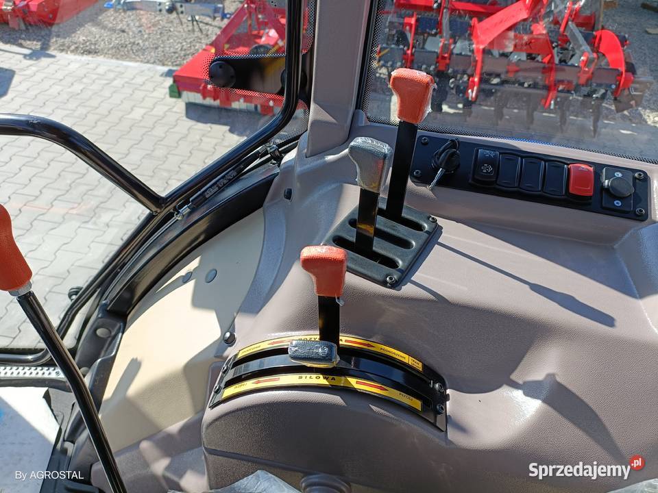 Ciągnik rolniczy Farmtrac 555 DTV 50 88 PROMOCJA nieuszkodzony Tarnogród sprzedam