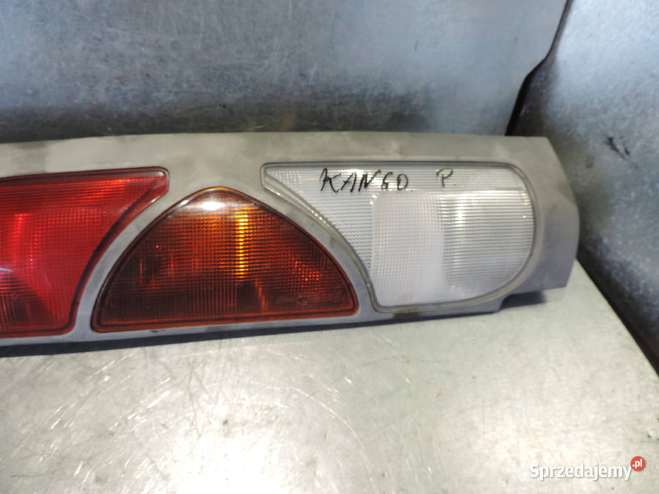 RENAULT KANGOO 1 LAMPA PRAWY TYŁ Nowy Sącz
