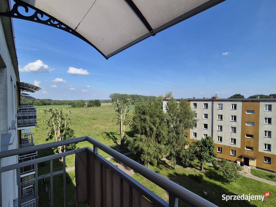 Słoneczne mieszkanie z balkonem i widokiem na balkon Pszów