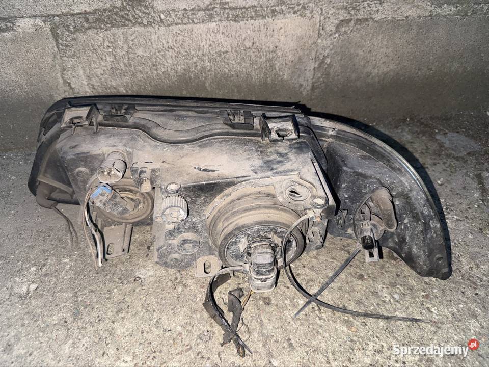 Lampa przód prawa BMW 5 E39 Ostrów Wielkopolski