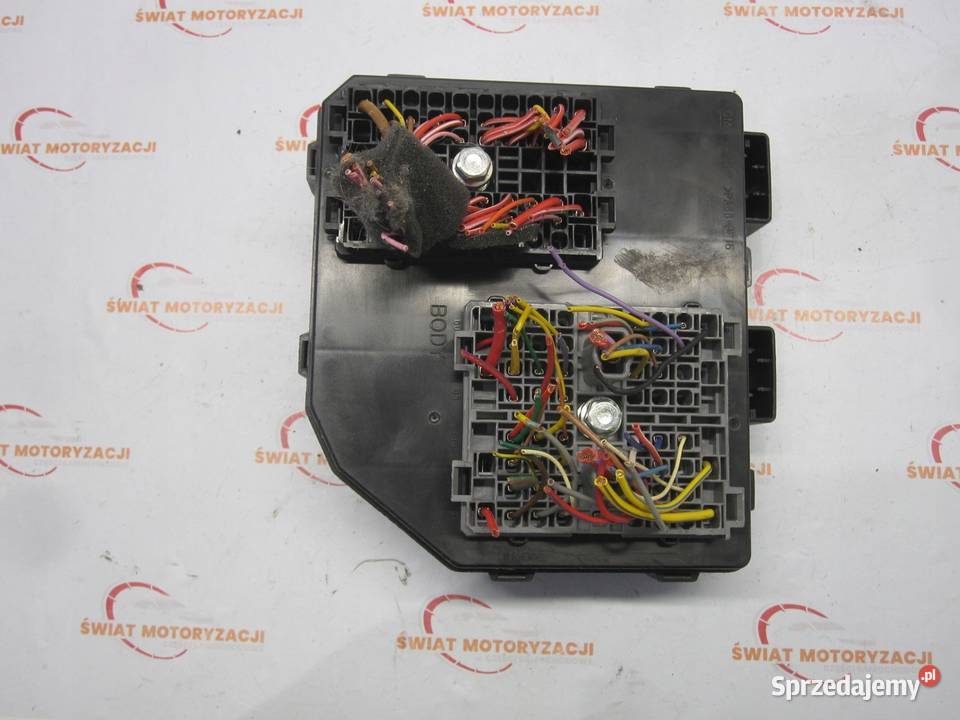 OPEL ANTARA 22 CDTI 16r skrzynka bezpieczników Kielce sprzedam