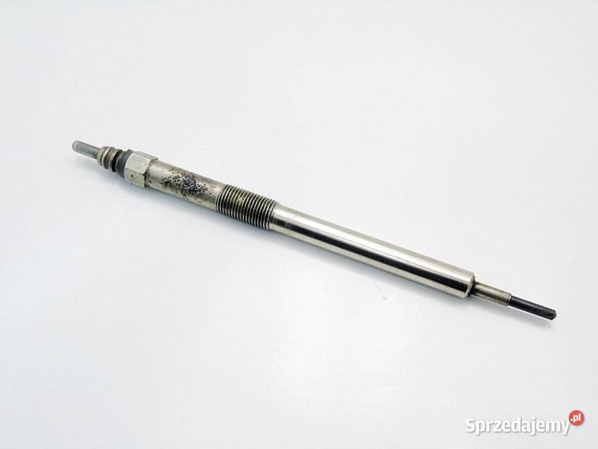 ŚWIECA ŻAROWA 20 DCI KOLEOS XTRAIL QASHQAI Części samochodowe Sosnowiec