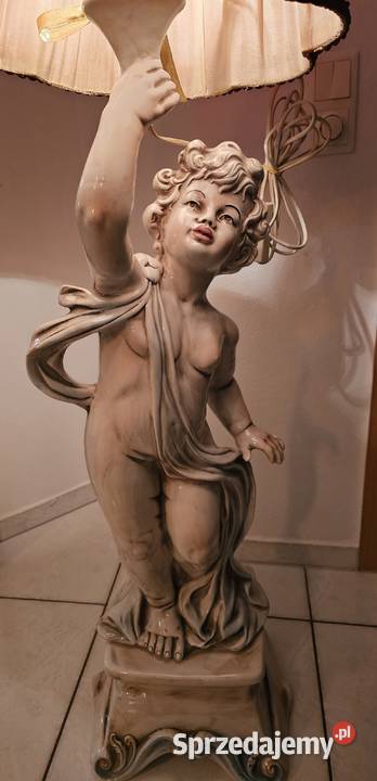 Porcelanowa lampa ozdobna Chobot