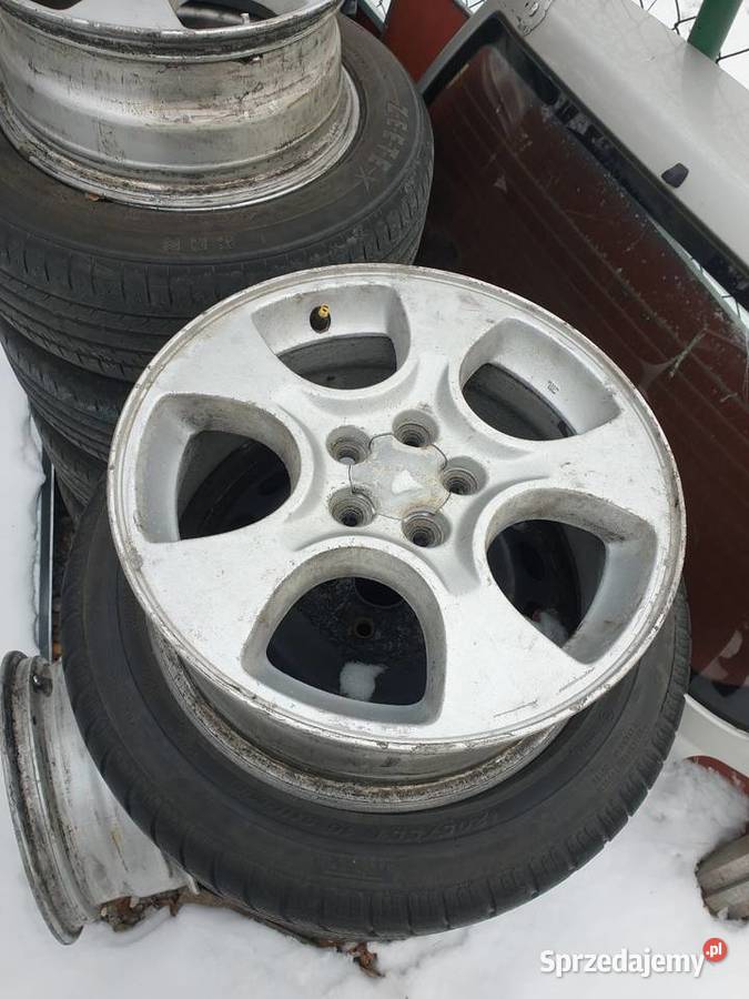 Subaru Forester XT komplet felg aluminiowych 16 Wolanów