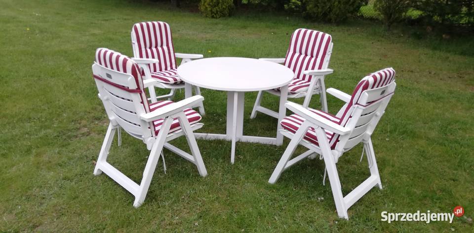 Komplet wypoczynkowy ogrodowy leżaki stół Garwolin
