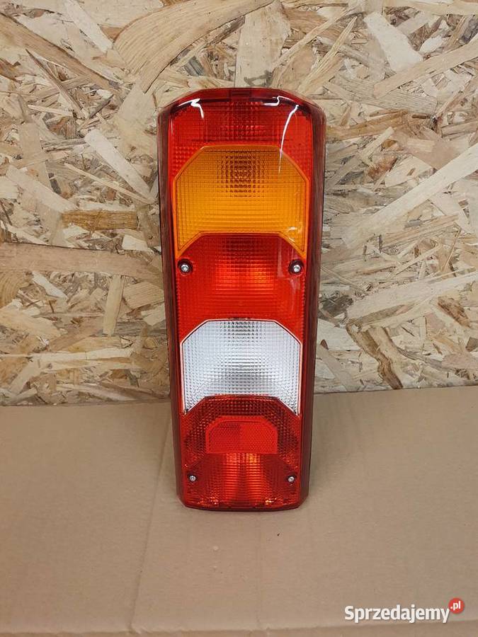 MERCEDES ACTROS MP4 LAMPA PRAWA TYLNA PRAWY TYŁ Prawe Oświetlenie Międzychód