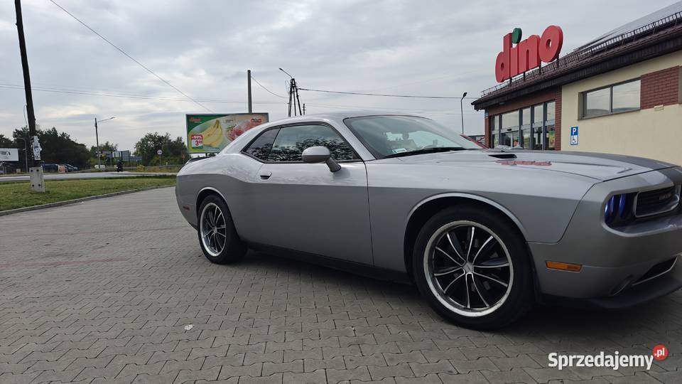 Dodge Challenger 36 V6 2014 benzynaLPG sprzedam śląskie Rudniki
