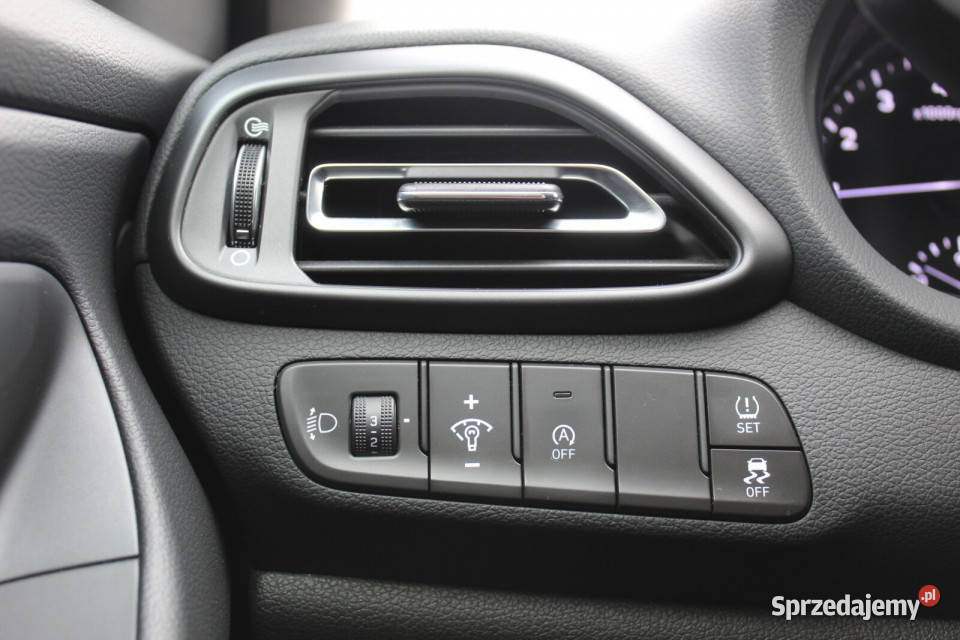 Salon Polska Autoryzowany dealer Faktura VAT 23 Kalisz sprzedam