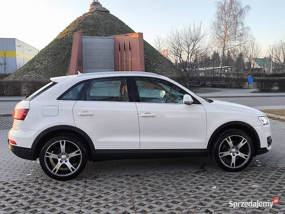 Audi Q3 20TDI 140 2013r Ledy Ksenon Nawigacja Mława