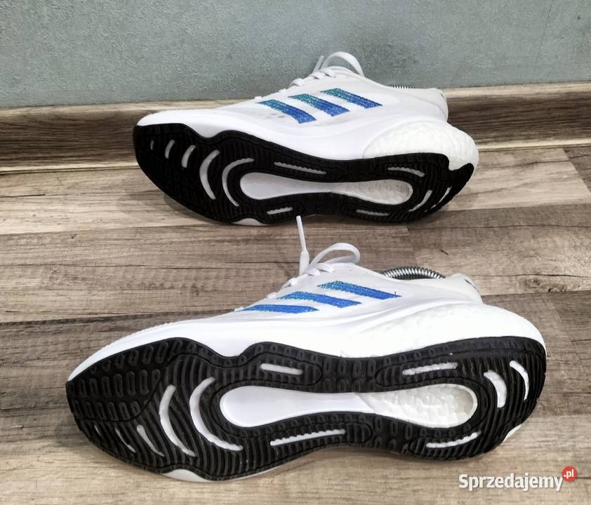 Buty Adidas Supernova 37 13 biały Wałbrzych