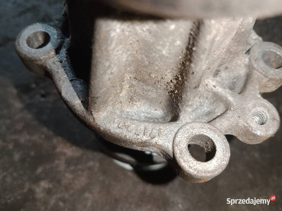 Pompa wody BMW 3 E46 318i M43B19 194E1 Poddębice