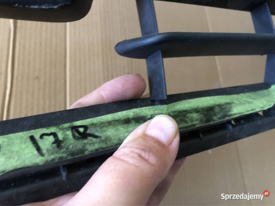 Kratka zderzaka przód volkswagen sportsvan 2017 Kozy