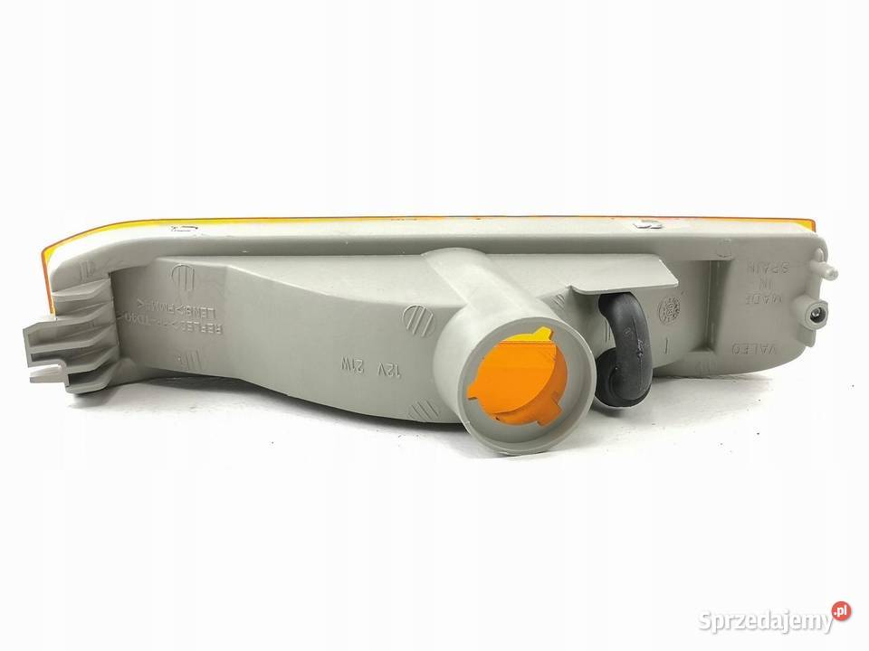 LAMPA PRZEDNIA VALEO NISSAN SERENA C23 9101 NOWA