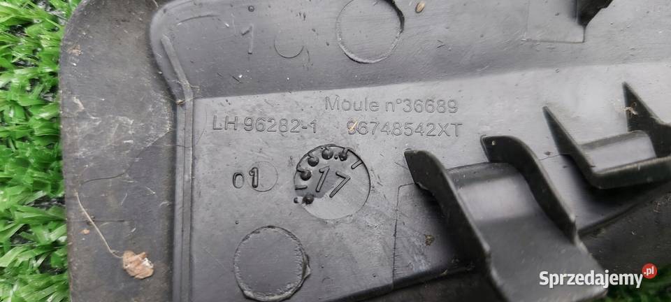 LISTWA PODSZYBIA LEWA PEUGEOT 208 1219 Międzychód