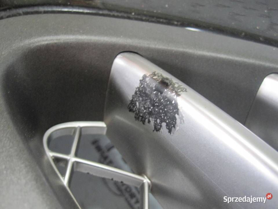 RANGE ROVER SPORT I L320 LIFT 08r błotnik prawy osobowe świętokrzyskie