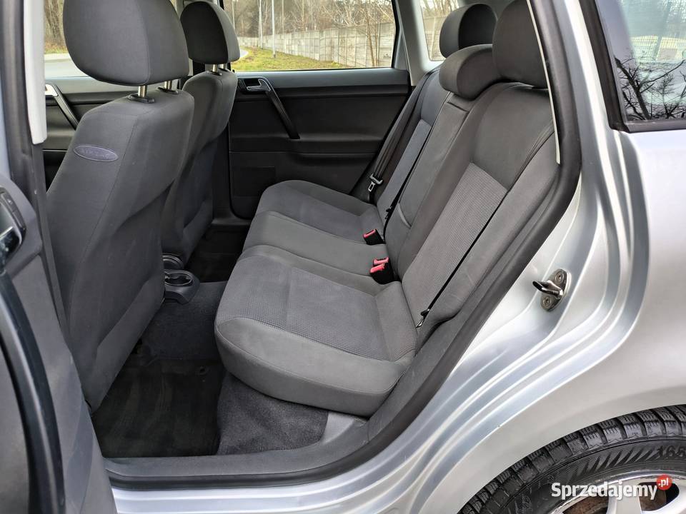 VW Polo 14 75 Klima Elektryka Długie Opłaty srebrny