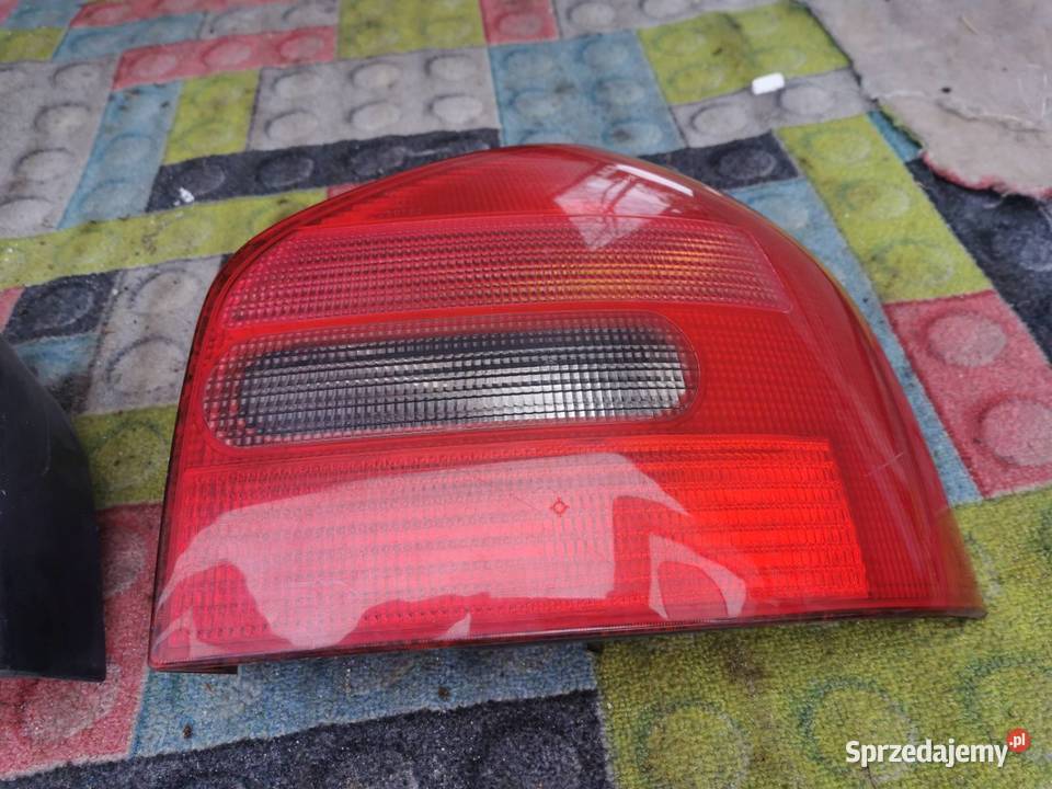 Audi a3 8L LAMPY TYŁ KPL LEWA PRAWA oryginal osobowe mazowieckie
