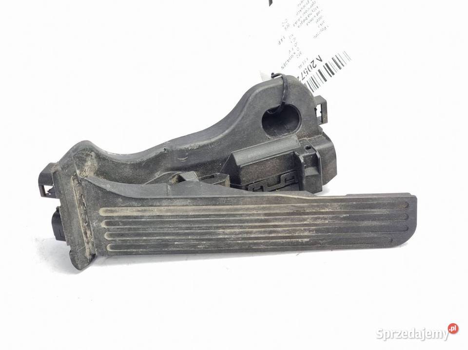 PEDAŁ VOLKSWAGEN GOLF V 1K1721503L