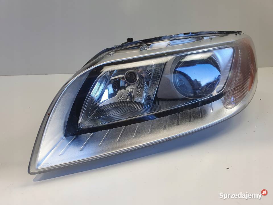 LAMPA Volvo S80 II V70 III XC70 LEWY PRZÓD lewa Rudka