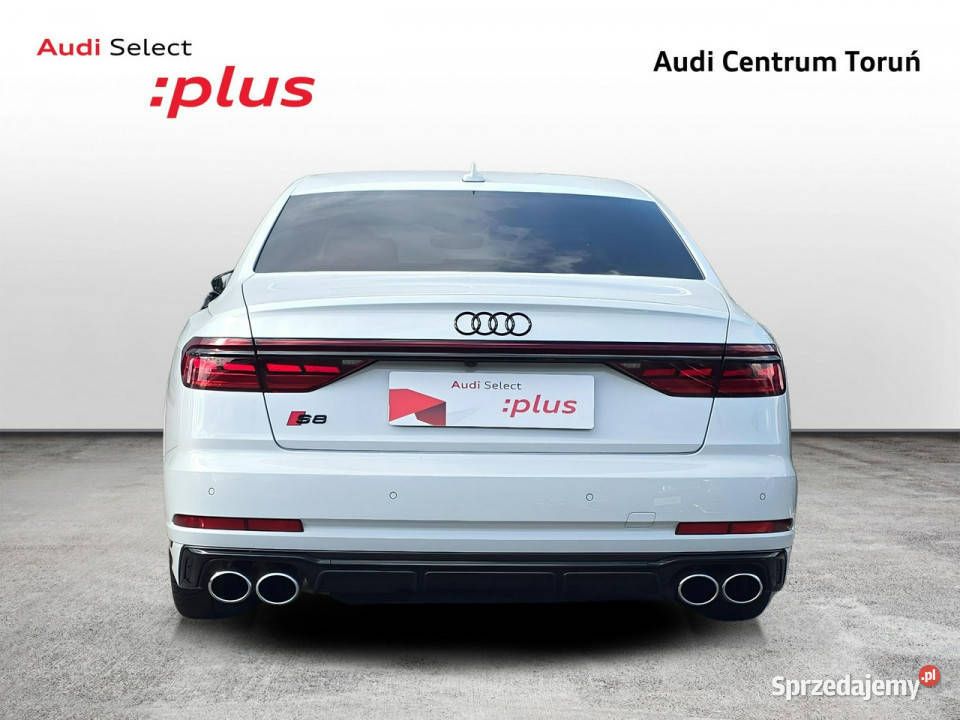 Audi S8