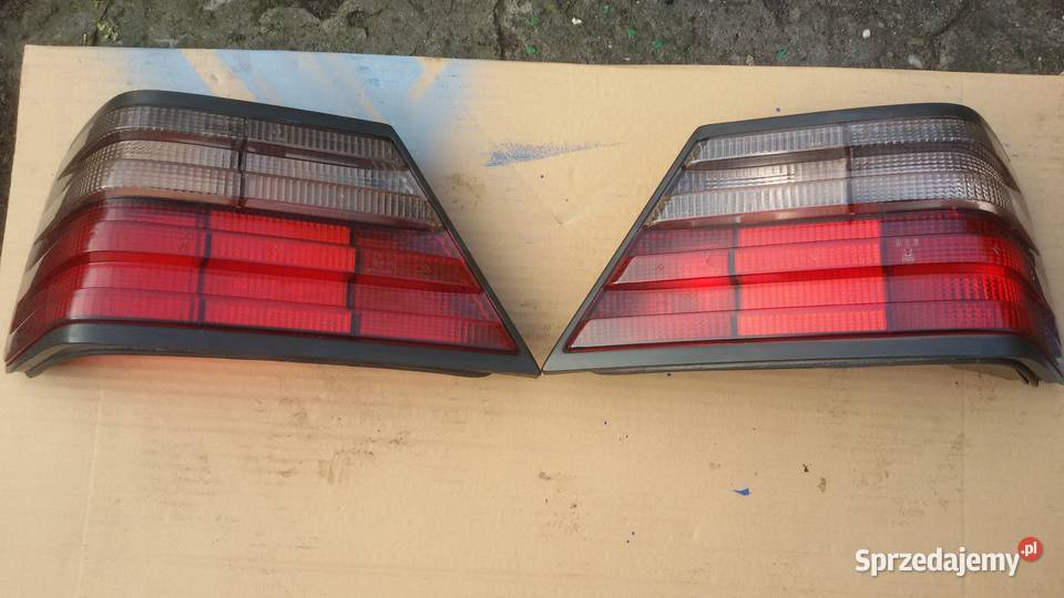Mercedes 124 Eklasa lampy tyl osobowe dolnośląskie Oleśnica