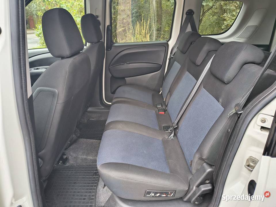 Opel Combo 16 CDTI 105 L1H1 5 Os Bezwypadkowy Combo Warszawa sprzedam