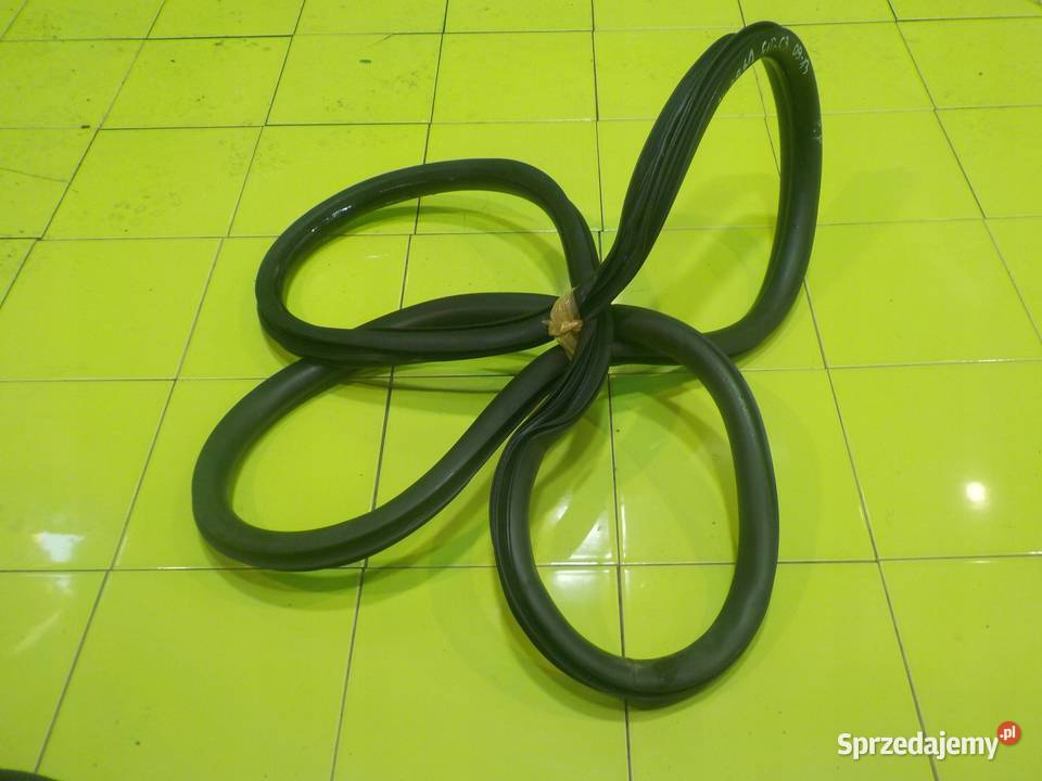 CITROEN C3 II 12 VTI 13r HB 5D uszczelka drzwi Suków sprzedam