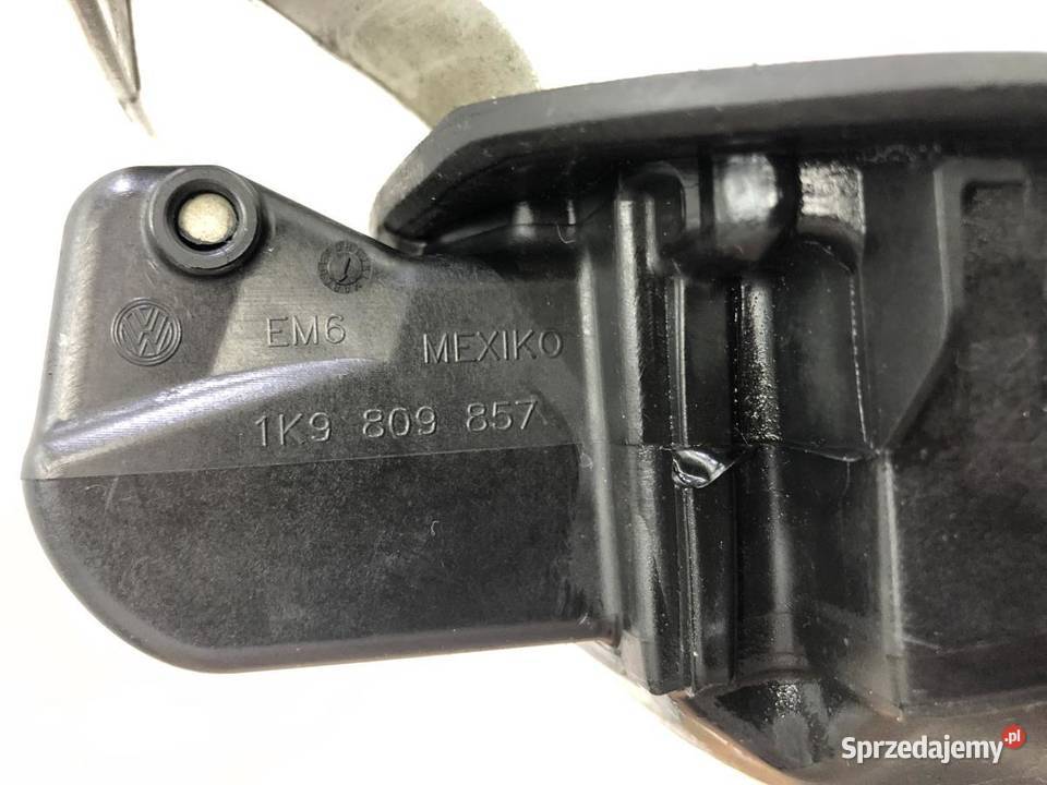 KLAPKA WLEWU PALIWA 1K0809857 VW GOLF VI