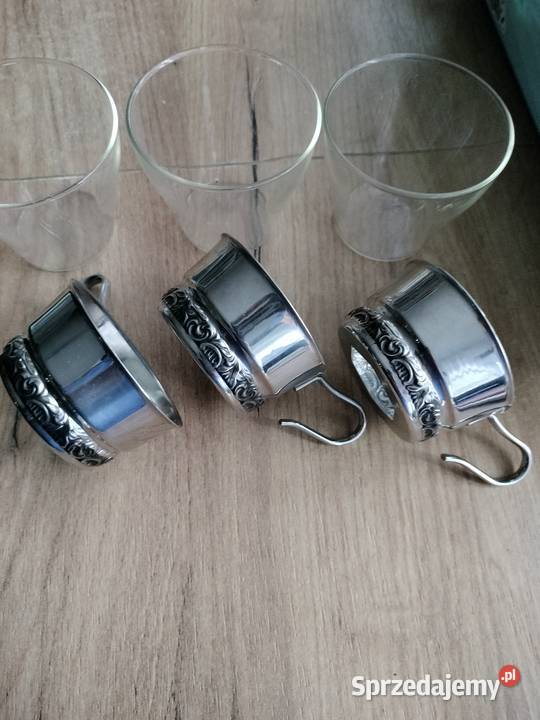 Trzy filiżanki z metalowymi uchwytami zestaw Choszczno