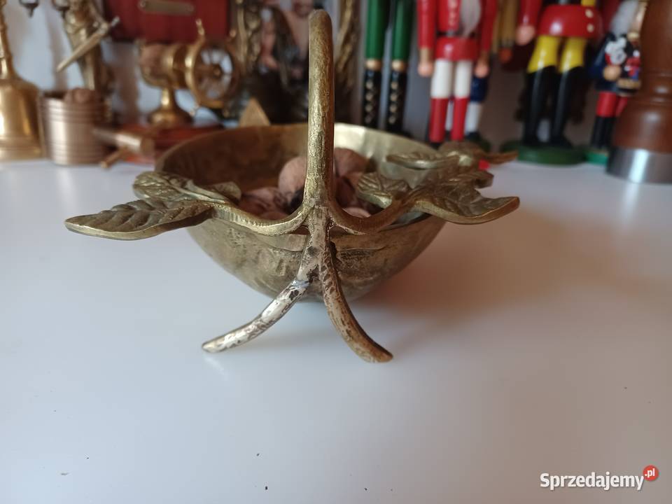 Mosiężna patera orzesznica Kolekcja wielkopolskie Poznań