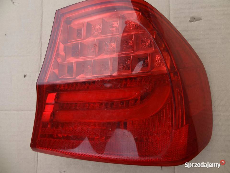 LAMPA PRAWA TYLNA TYŁ BMW E90 LIFT 7154154 sprzedam