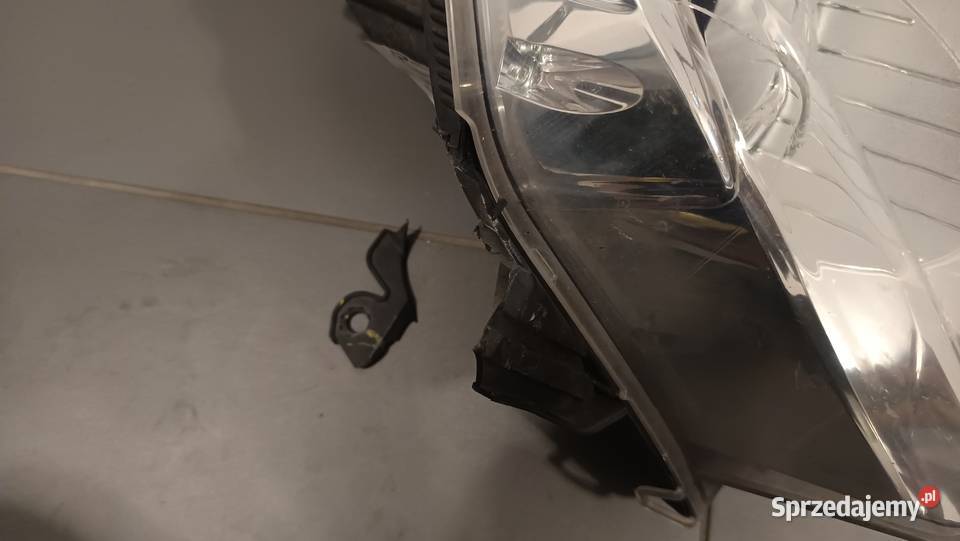 Lampa przednia lewa reflektor Opel Astra H 3 III lewe Warszawa