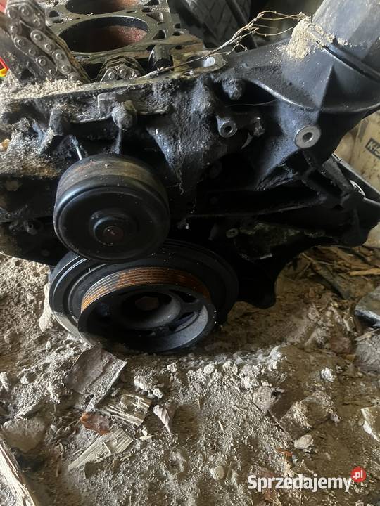 Blok silnika mercedes w211 22cdi Stróża
