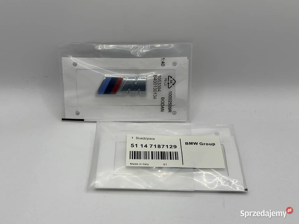 Komplet emblemat na błotnik CHROM F10 F32 F30 osobowe Pozostałe Pleszew