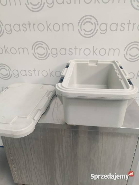 Termos na posiłki typ UPC Cambro biały Wrocław sprzedam