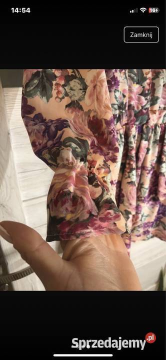 Sukienka w kwiaty Żukowo