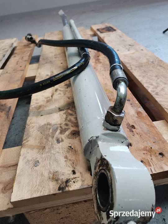 Siłownik główny ramienia Claas Targo K60 Wilkowo