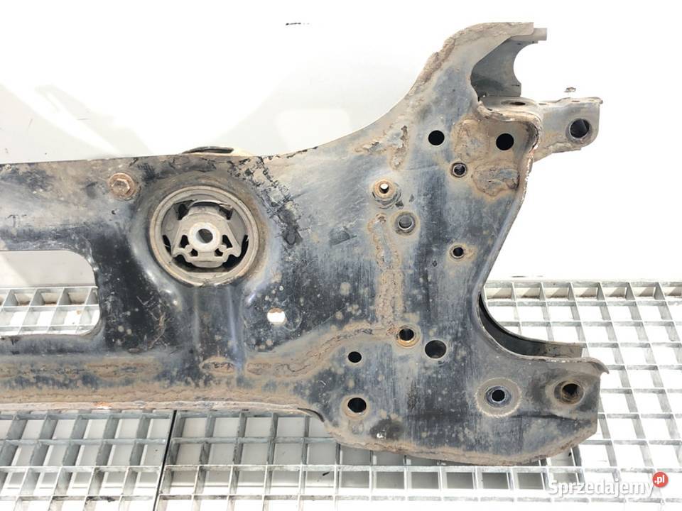 BELKA POD SILNIK SKODA SUPERB II 16 105