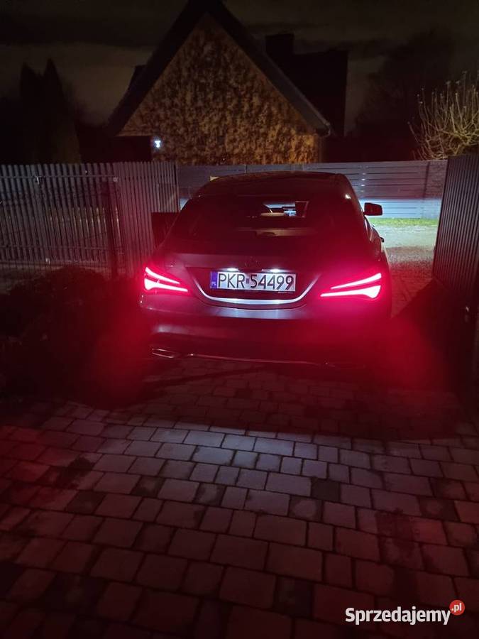 Cla 180 dach panoramiczny niski przebieg