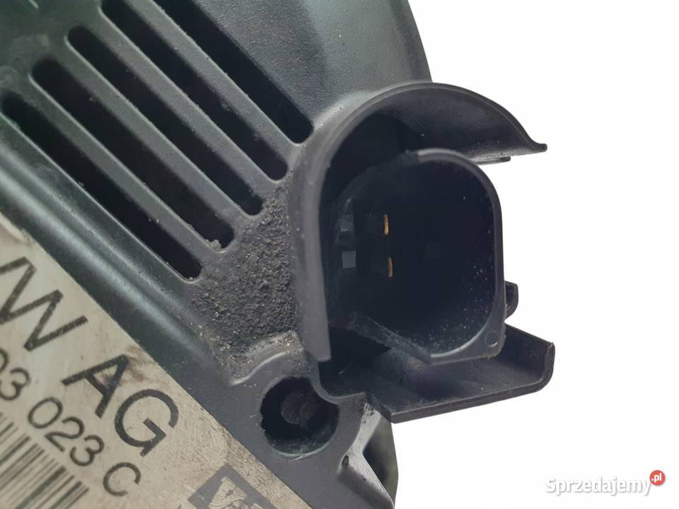 ALTERNATOR Audi A4 B7 VW Golf V 19 20 TDI