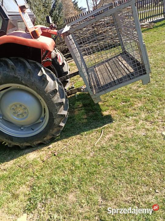 Skrzynia Transportowa do Ciagnika Jasło sprzedam