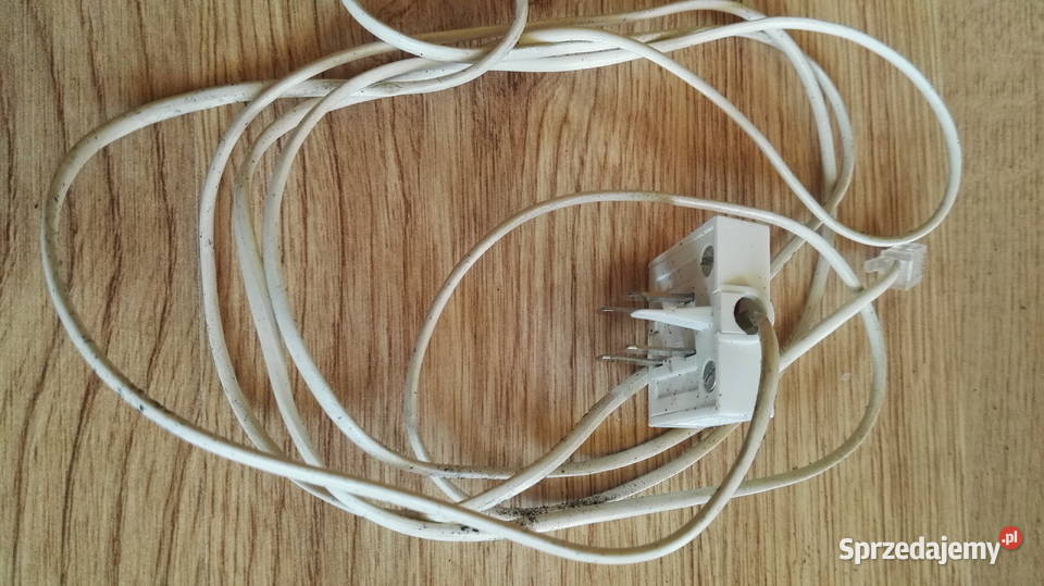 Sprzedam przewód telefoniczny z końcówką Zelów