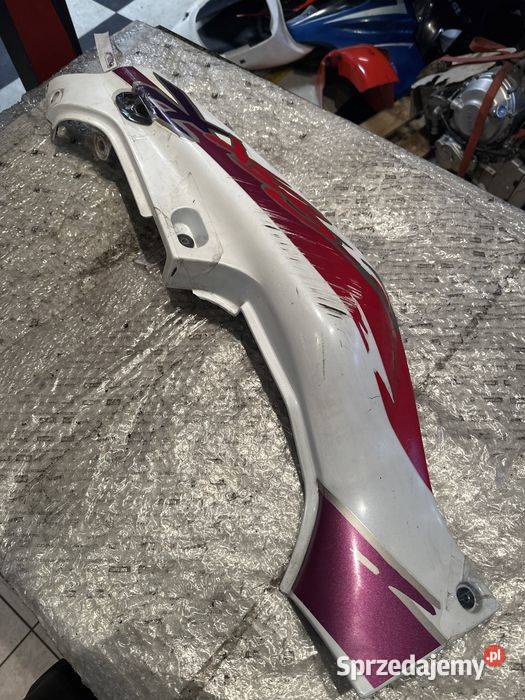 Suzuki GSXR 750 GSXR Owiewka Zadupek Bok Ogon Poznań